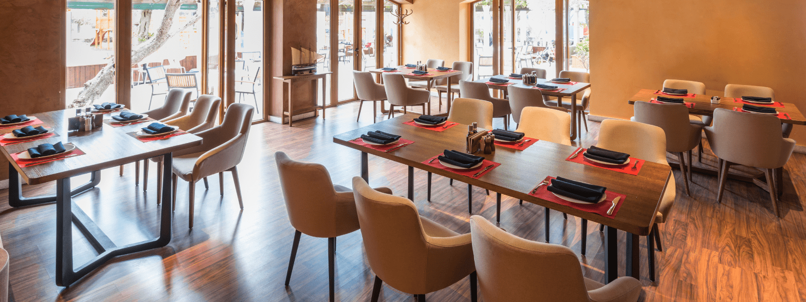 LVP restaurant banner
